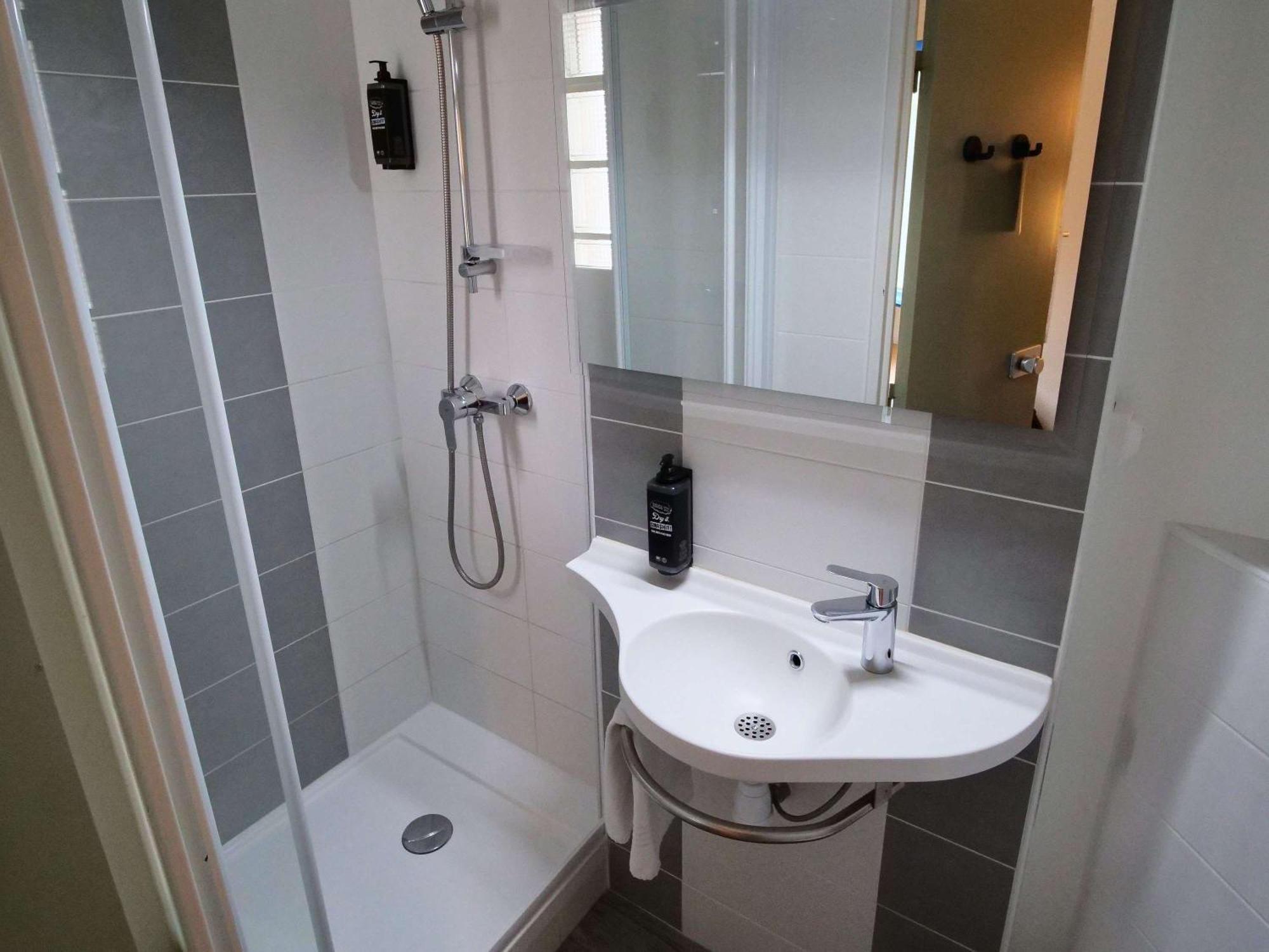Ibis Budget Blois Centre Exterior foto
