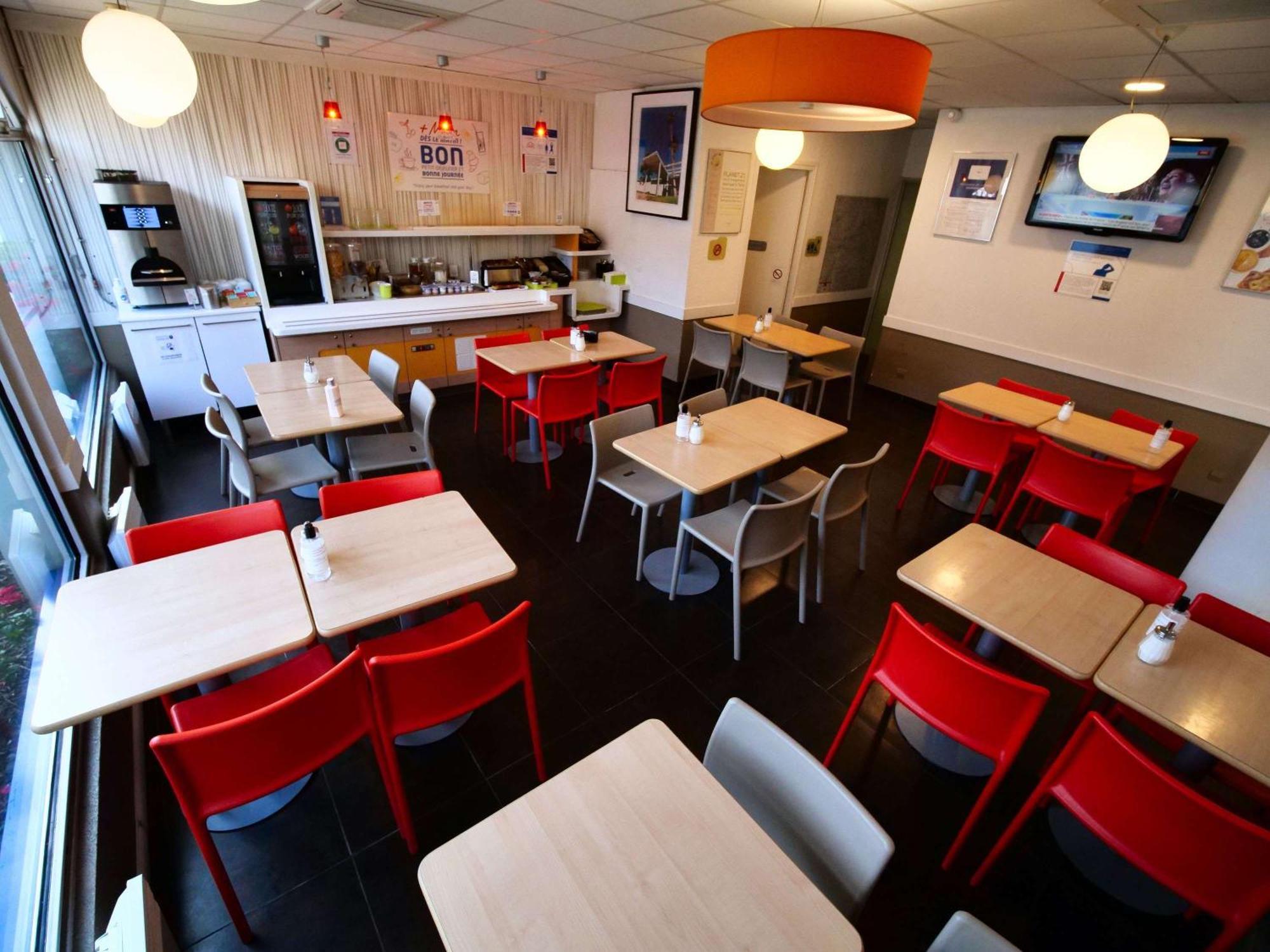 Ibis Budget Blois Centre Exterior foto