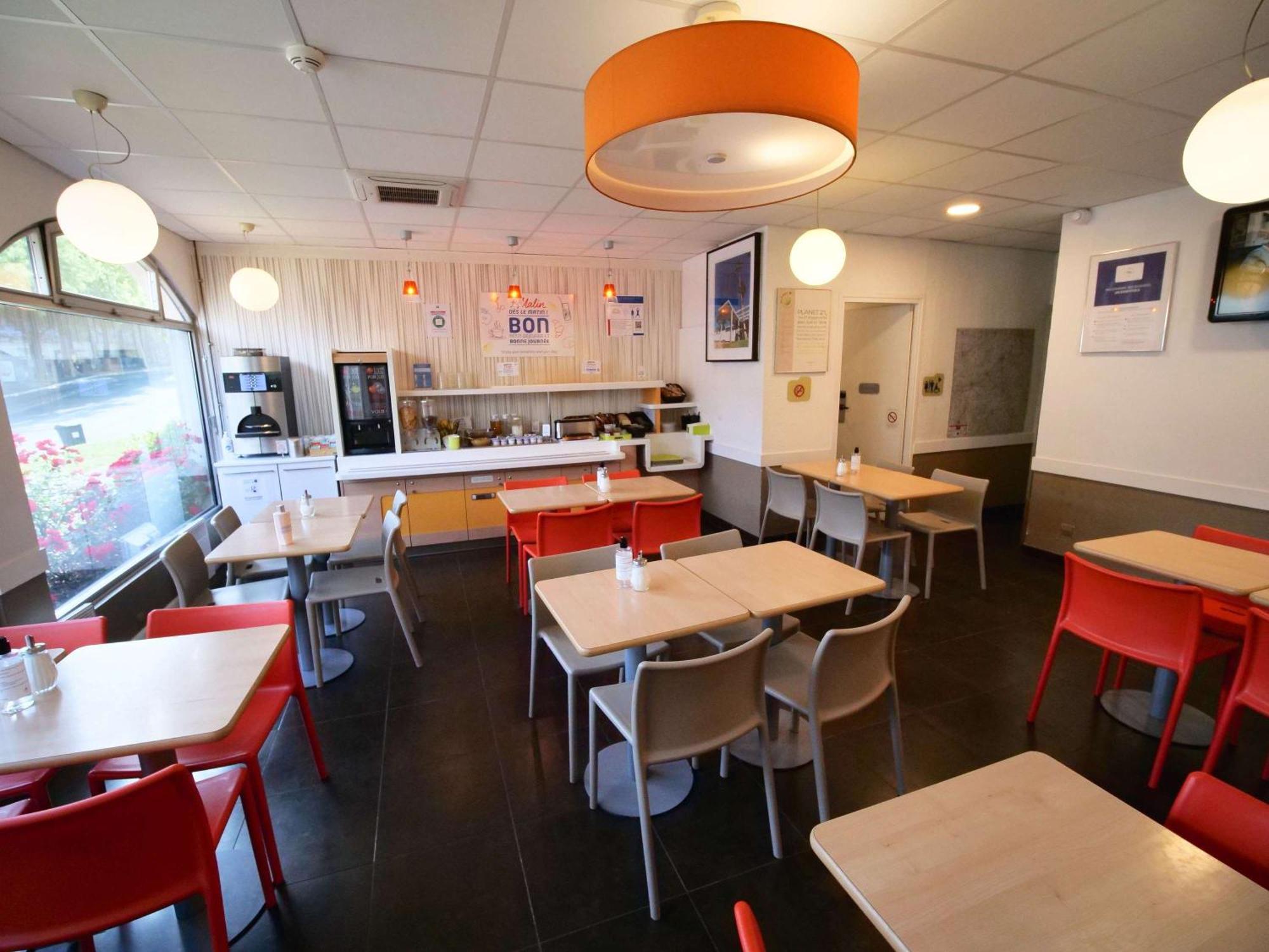 Ibis Budget Blois Centre Exterior foto